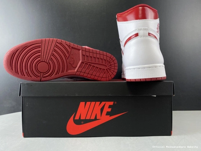 Official Maikesneakers Jordan Air Retro 555088-103 Red Metallic 1 (2017) 0803